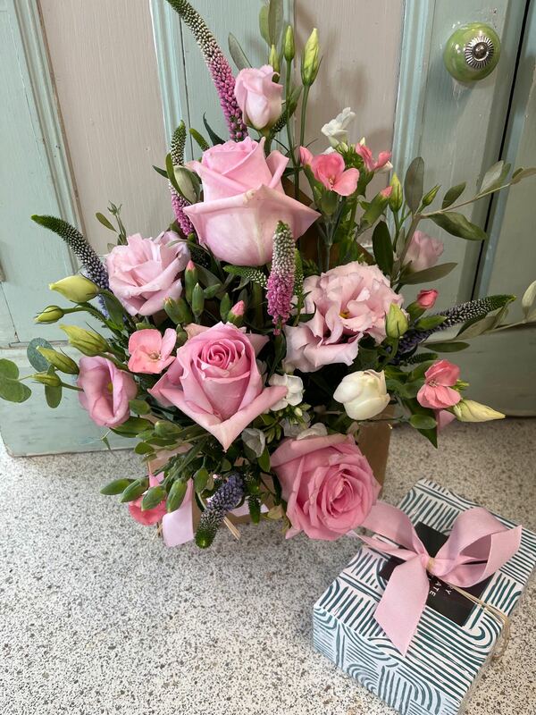 Flowers delivered to customer