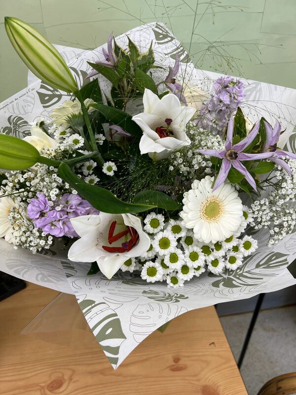 Flowers delivered to customer