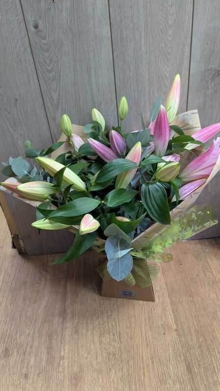 Flowers delivered to customer