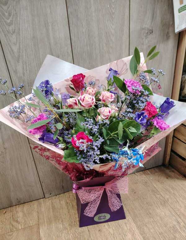 Flowers delivered to customer
