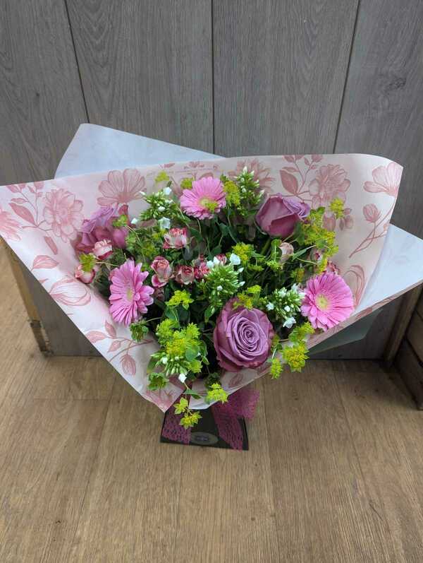 Flowers delivered to customer