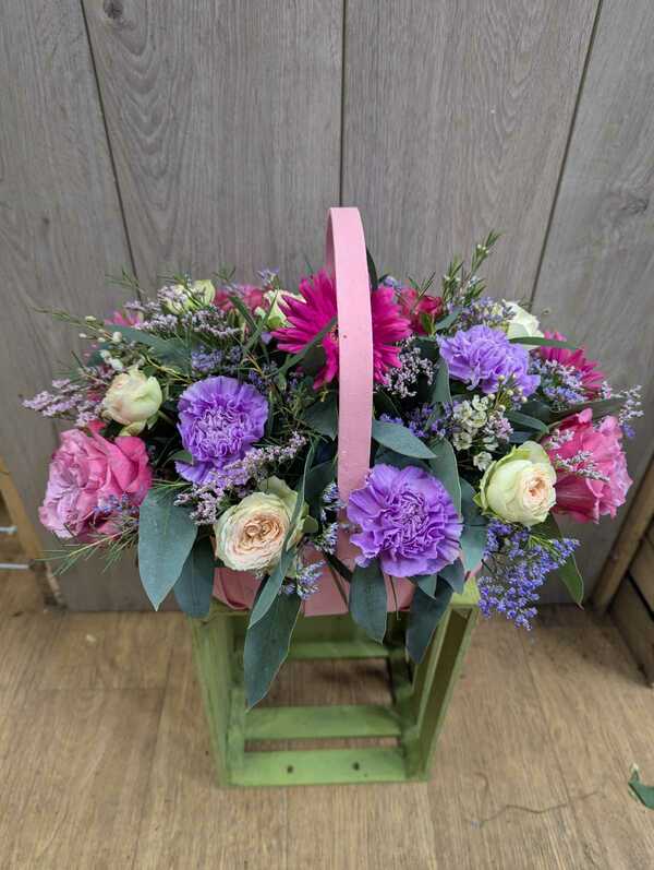 Flowers delivered to customer