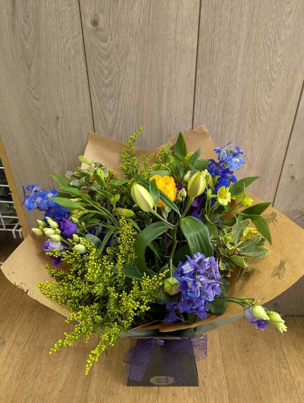 Flowers delivered to customer