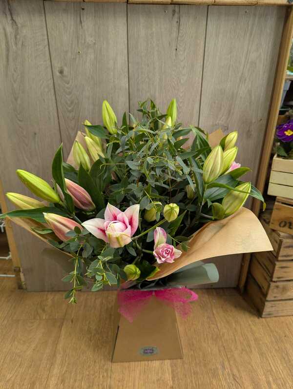 Flowers delivered to customer