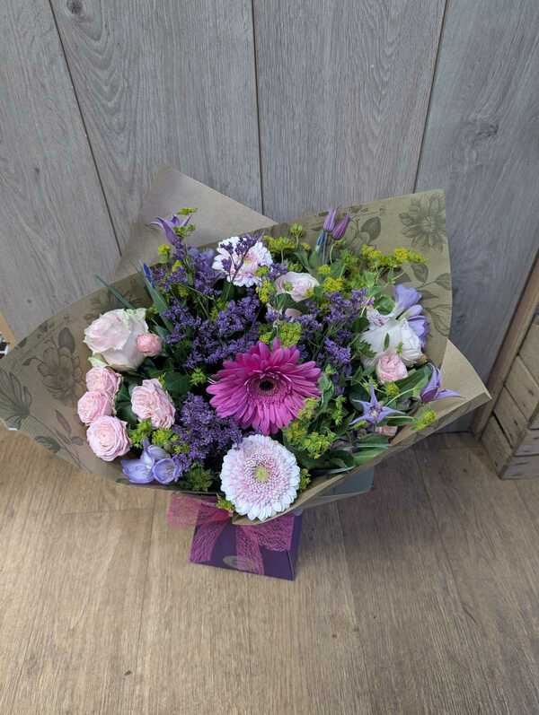 Flowers delivered to customer