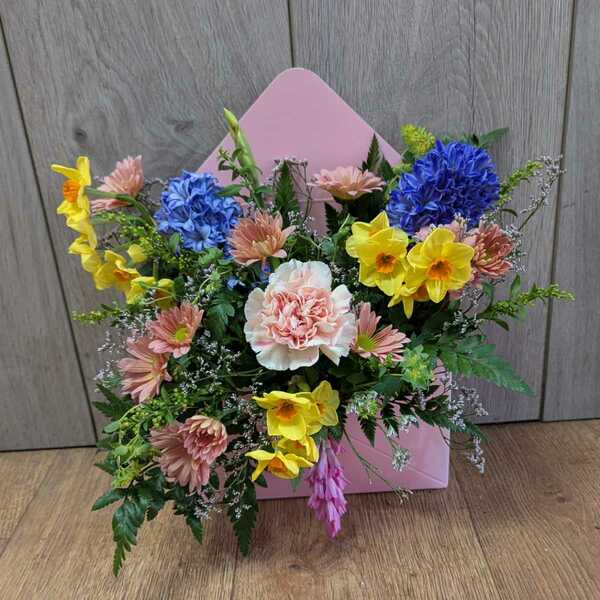 Flowers delivered to customer