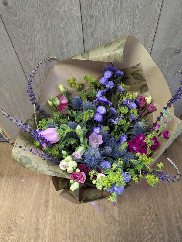 Flowers delivered to customer