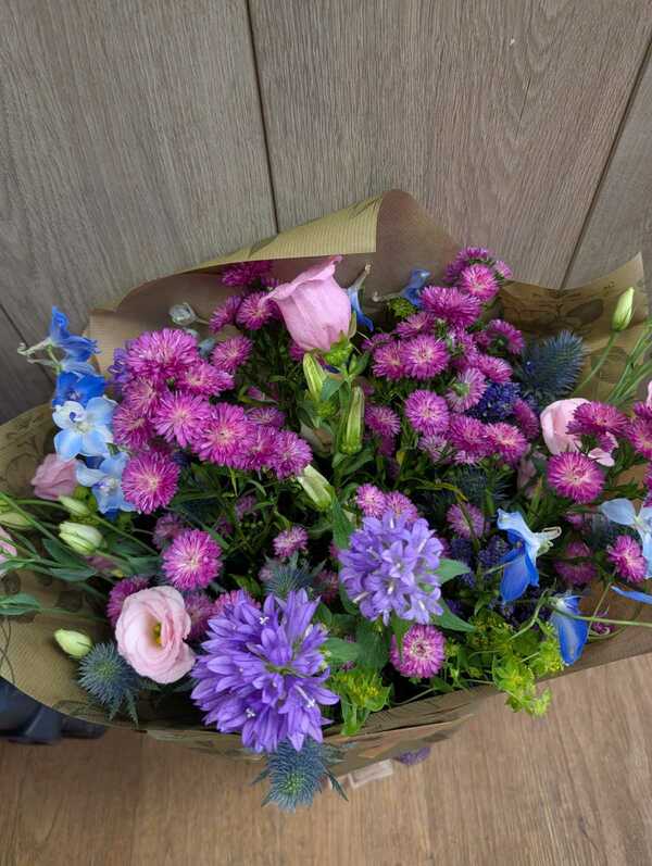 Flowers delivered to customer