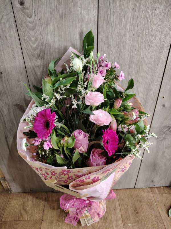Flowers delivered to customer