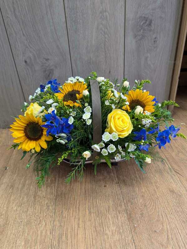 Flowers delivered to customer