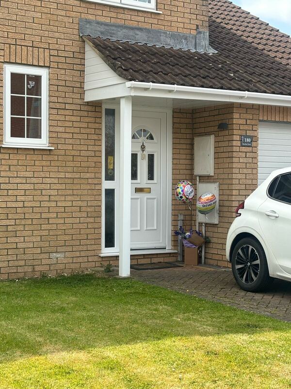 Flowers delivered to customer
