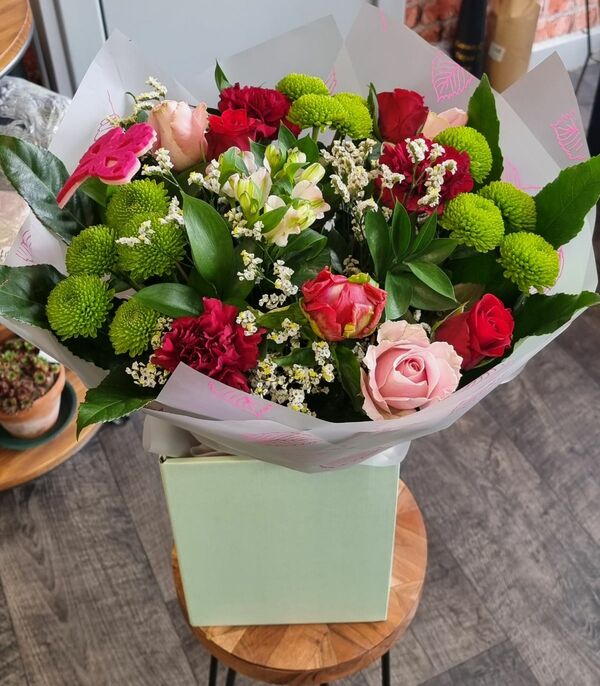 Flowers delivered to customer