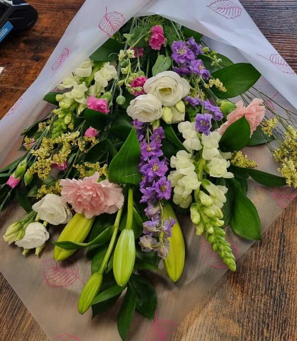 Flowers delivered to customer
