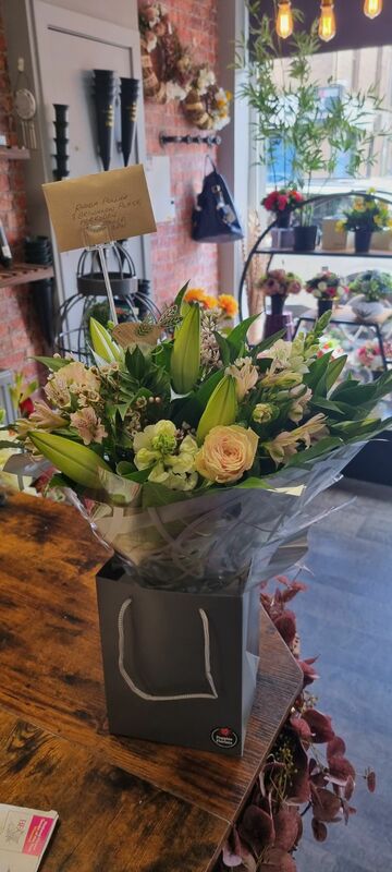 Flowers delivered to customer