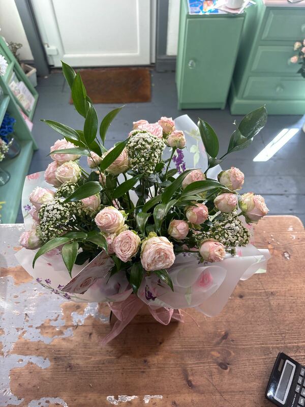 Flowers delivered to customer