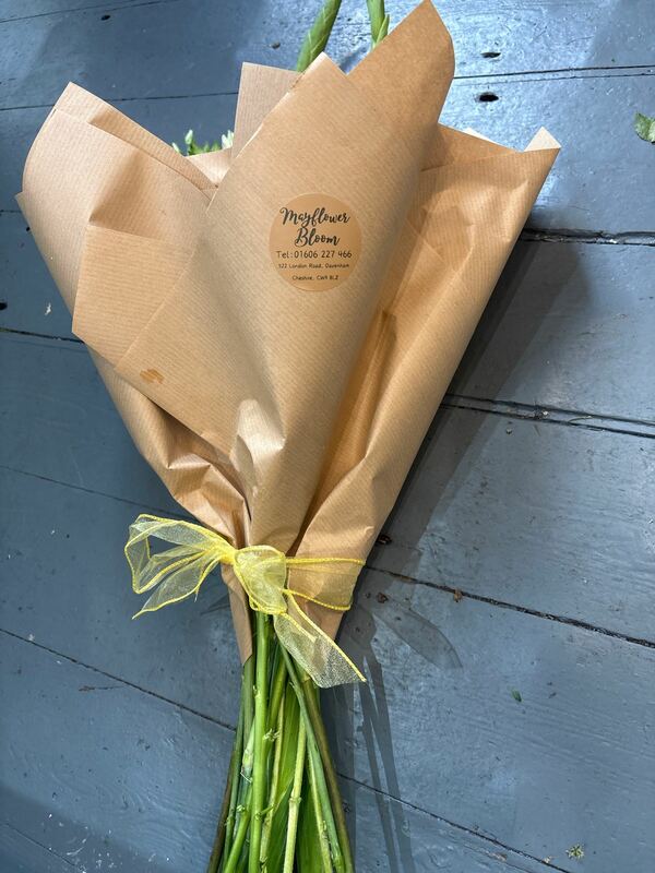 Flowers delivered to customer