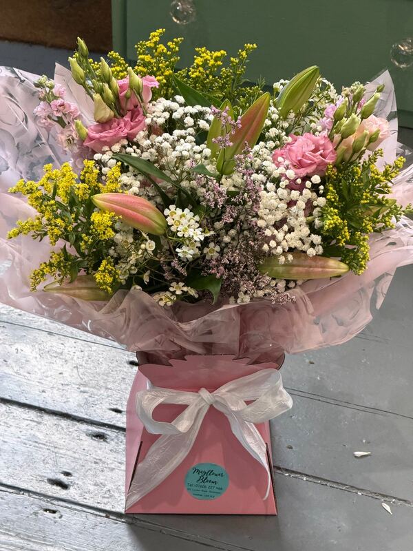 Flowers delivered to customer