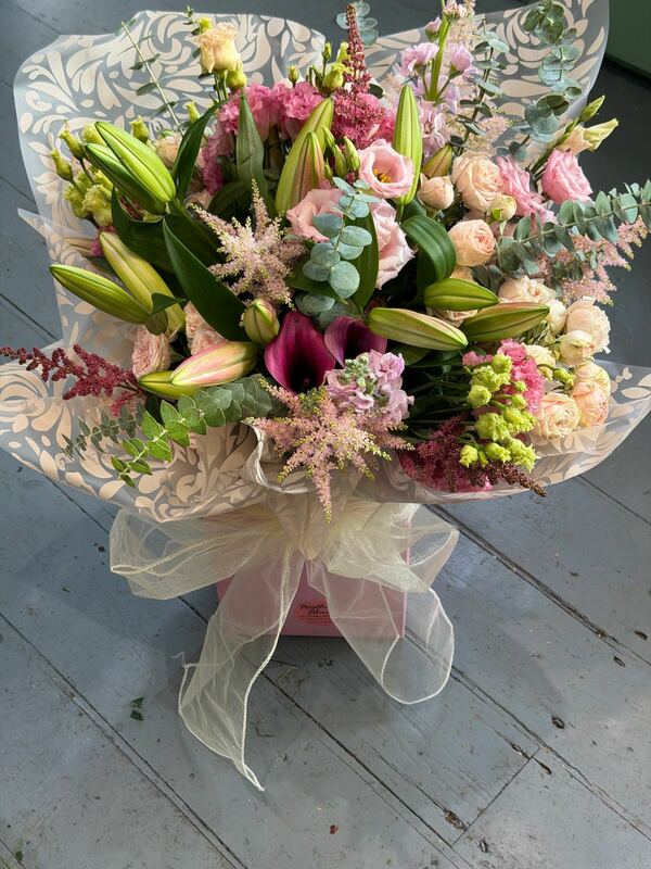 Flowers delivered to customer