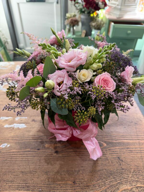 Flowers delivered to customer