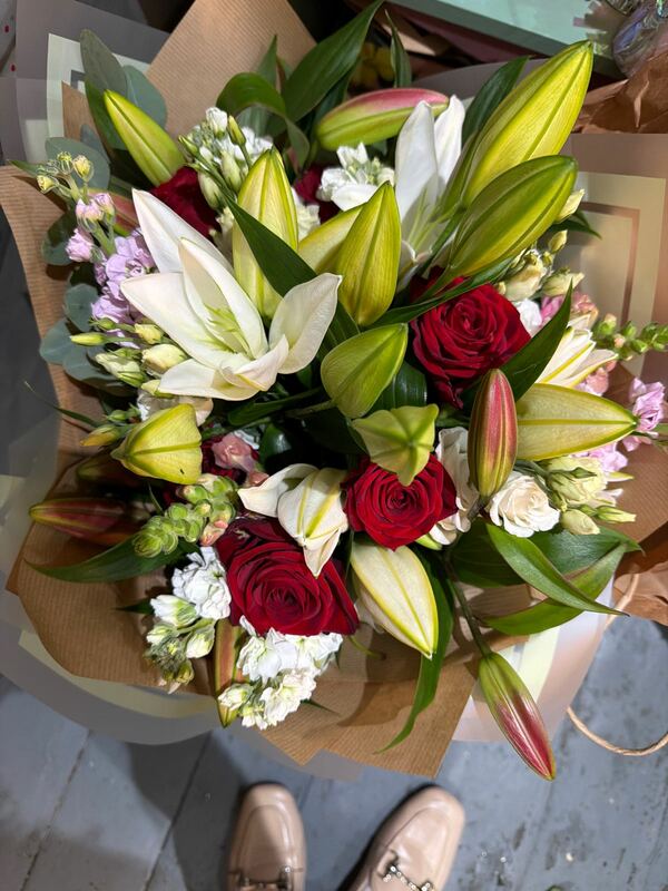 Flowers delivered to customer