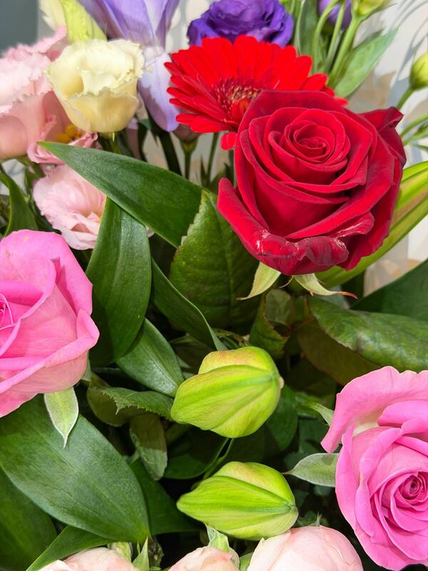 Flowers delivered to customer