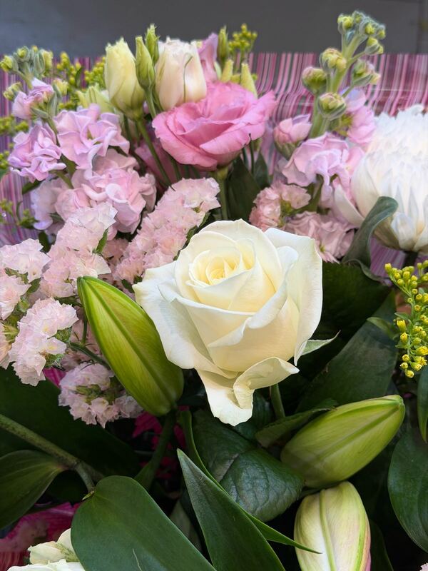 Flowers delivered to customer