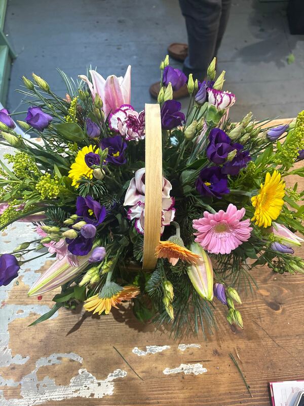 Flowers delivered to customer