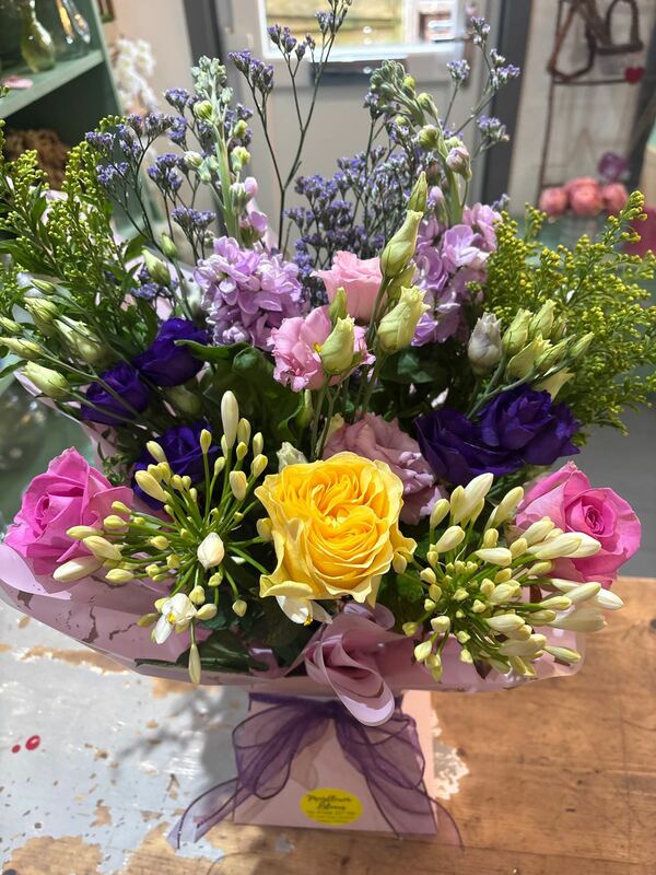 Flowers delivered to customer