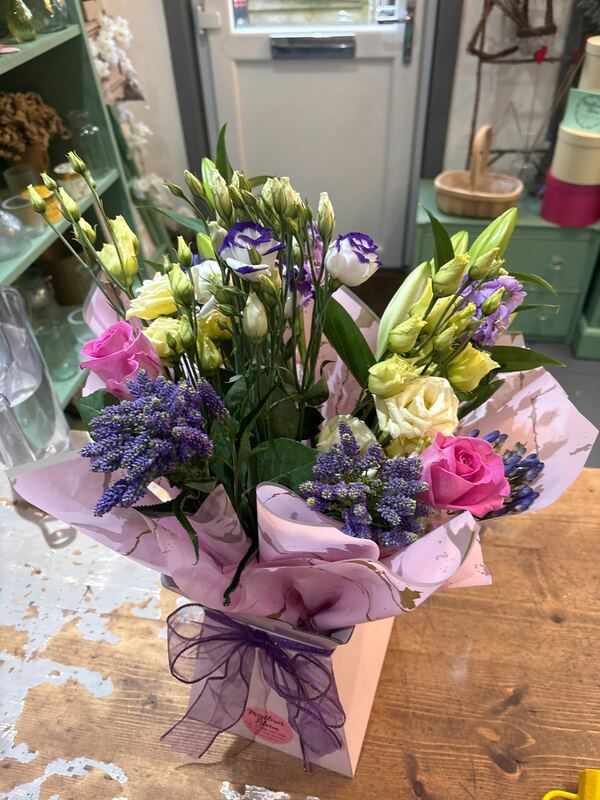 Flowers delivered to customer