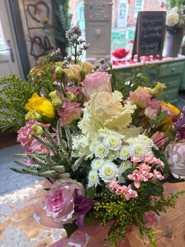 Flowers delivered to customer