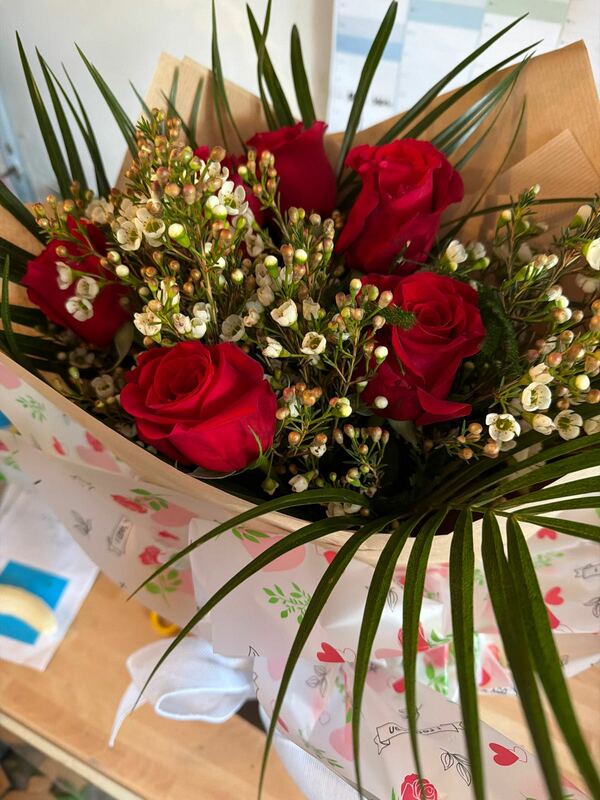 Flowers delivered to customer