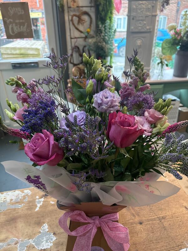 Flowers delivered to customer