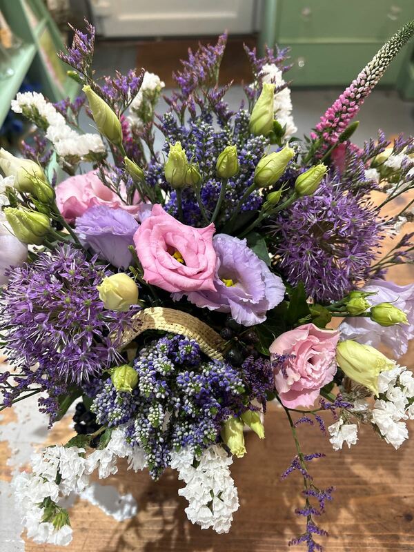 Flowers delivered to customer