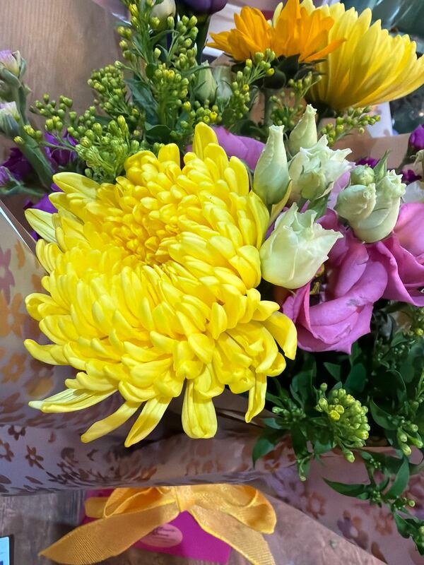 Flowers delivered to customer