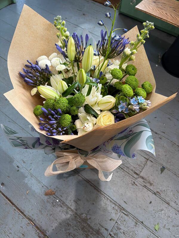 Flowers delivered to customer
