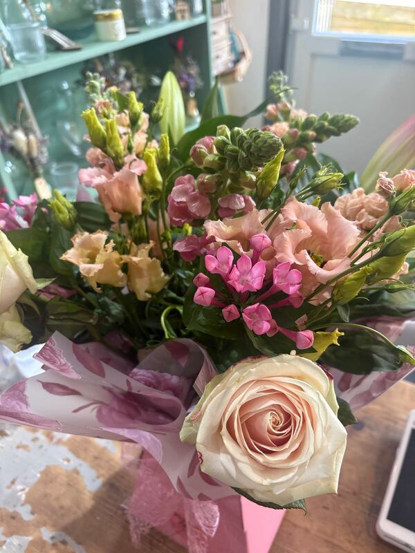 Flowers delivered to customer