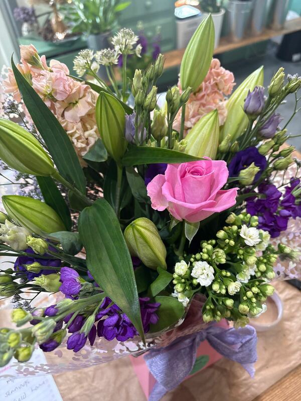 Flowers delivered to customer