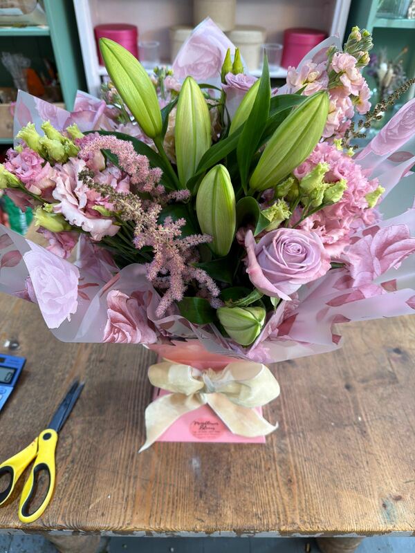 Flowers delivered to customer