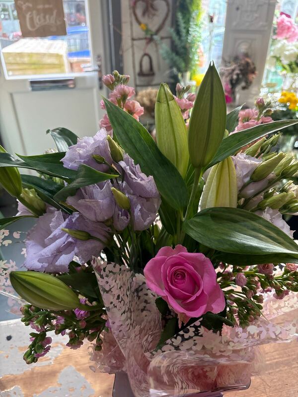 Flowers delivered to customer