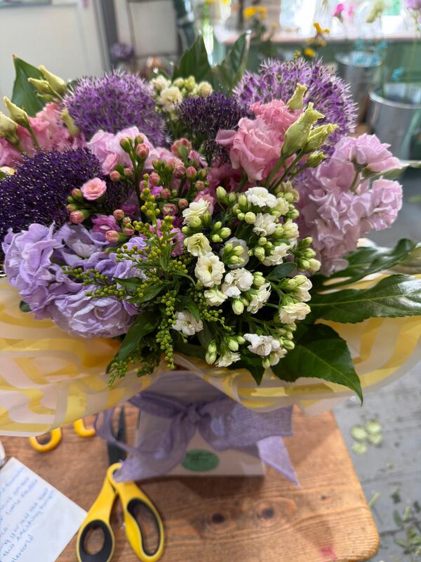 Flowers delivered to customer