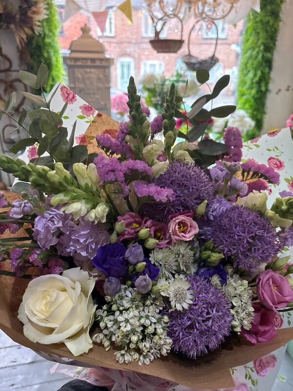 Flowers delivered to customer