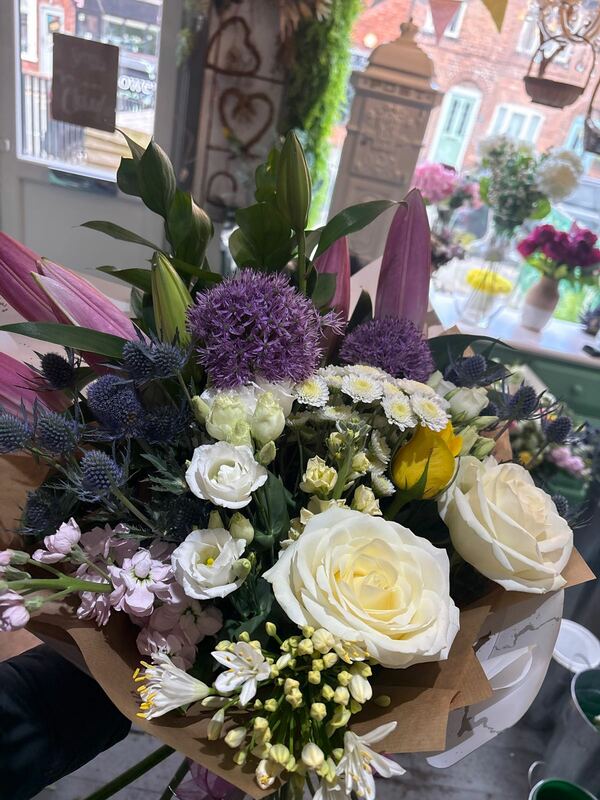 Flowers delivered to customer
