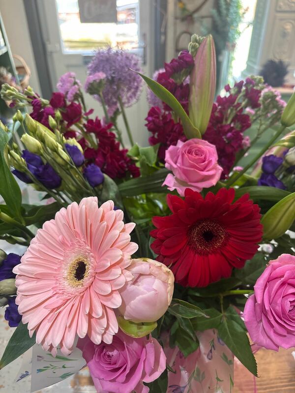 Flowers delivered to customer