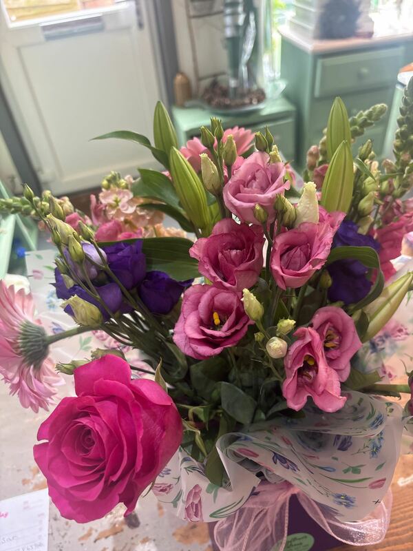 Flowers delivered to customer