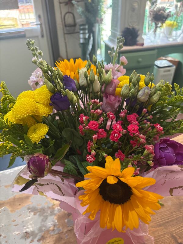 Flowers delivered to customer