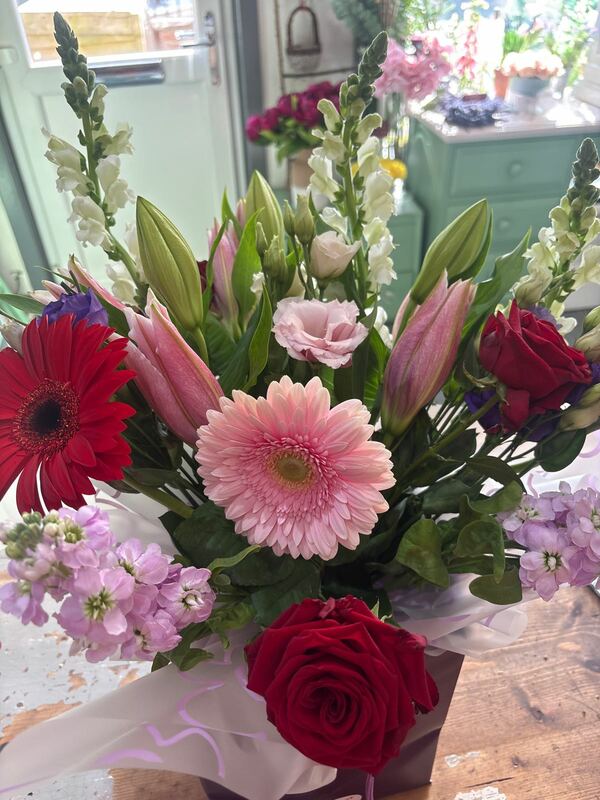 Flowers delivered to customer