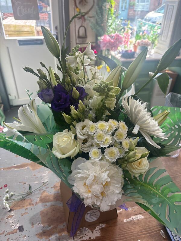 Flowers delivered to customer