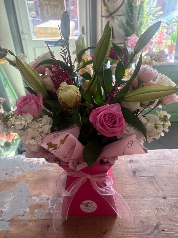 Flowers delivered to customer