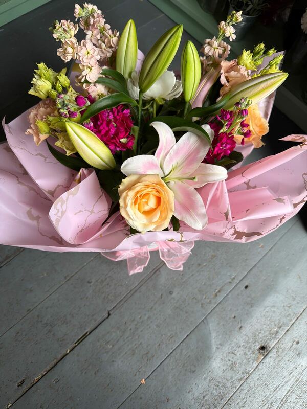 Flowers delivered to customer