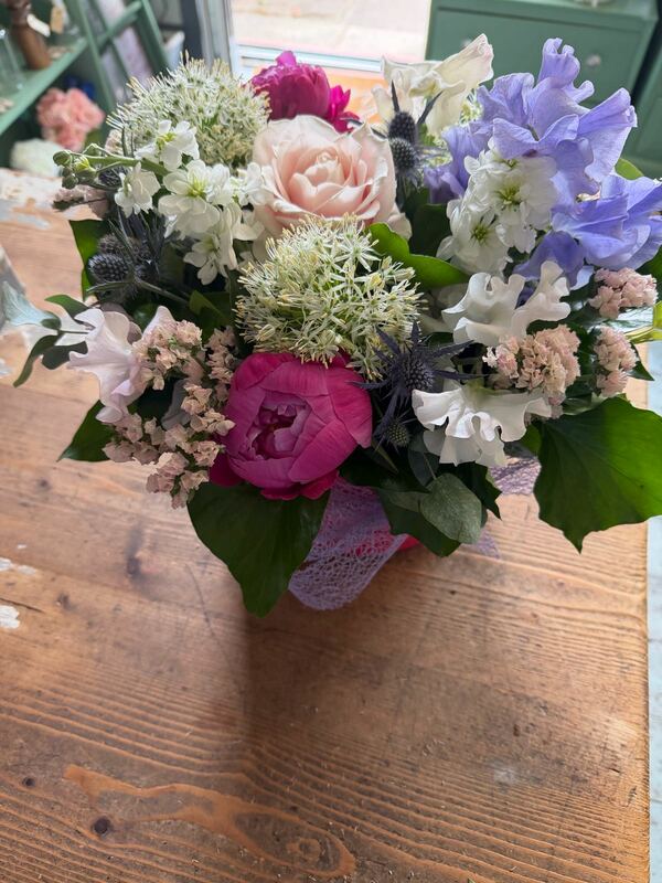 Flowers delivered to customer